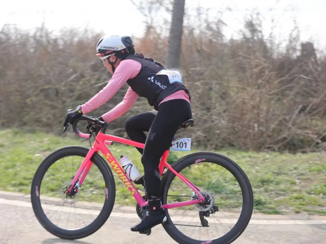 环青海湖自行车联赛（华中站）圆满落幕