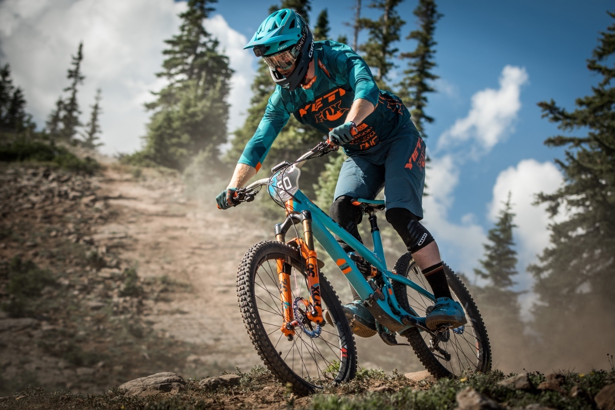 销售额16亿美元 FOX去年销售额增长23.4%