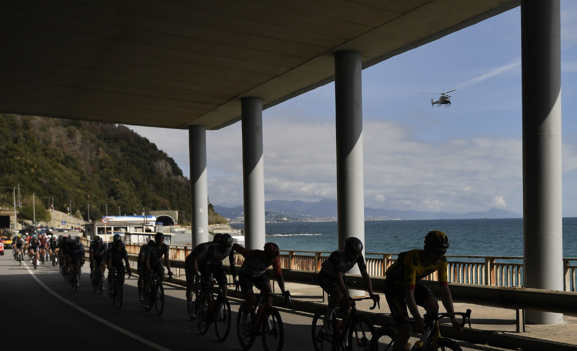 2023米兰-圣雷莫：隔空62载 范德普尔续写外公传奇