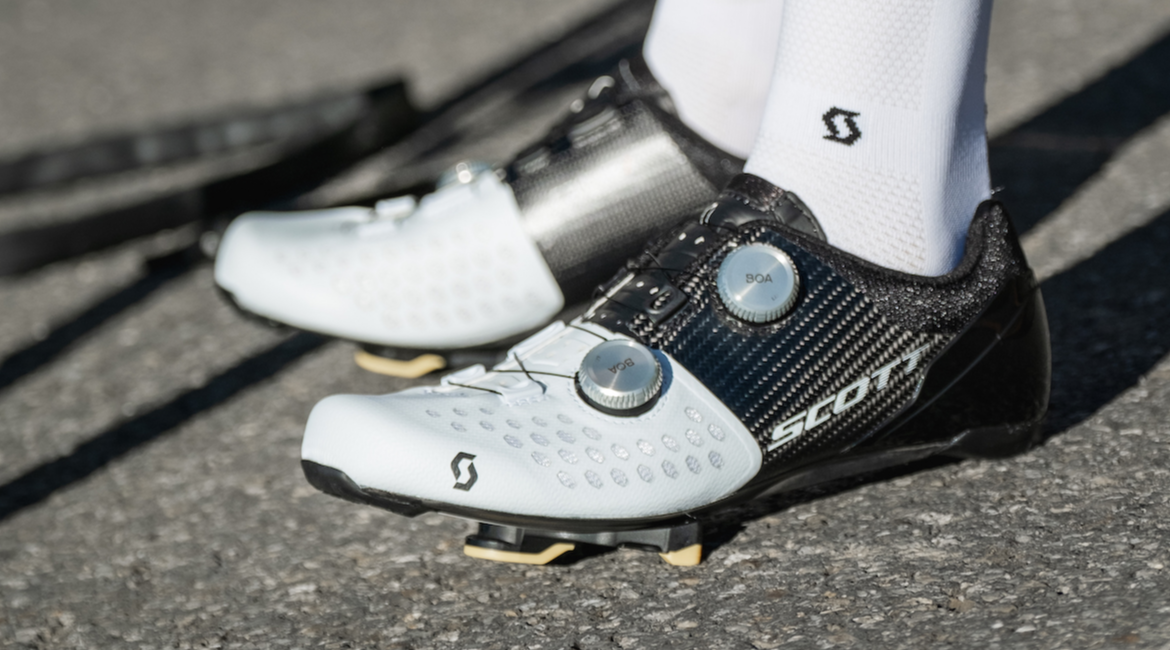 碳纤鞋面设计 SCOTT推出全新RC Ultimate公路锁鞋 - 野途网