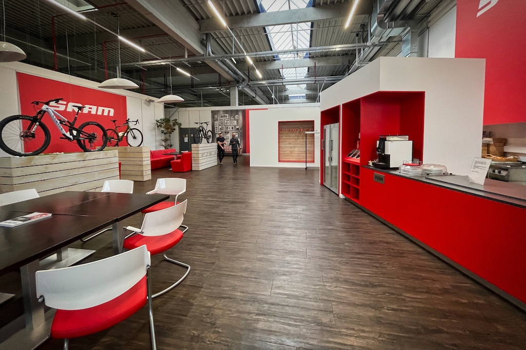 变速套件如何严格测试 探秘SRAM德国工厂