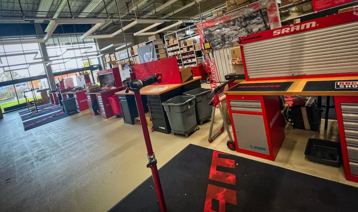 变速套件如何严格测试 探秘SRAM德国工厂