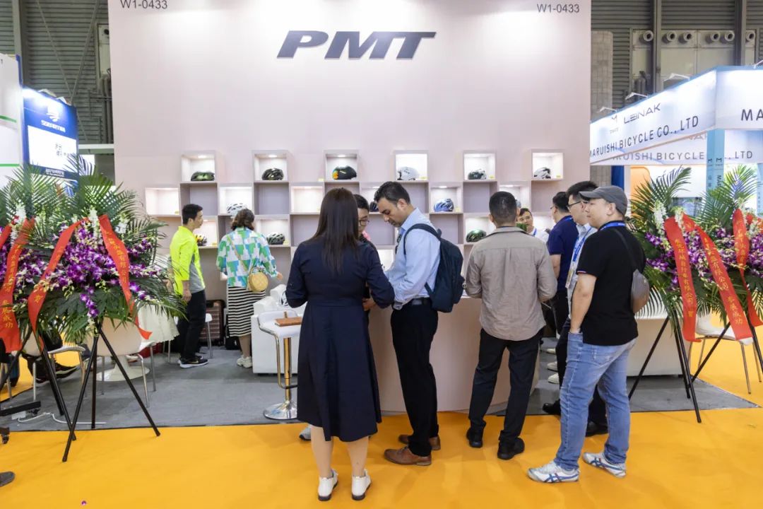 PMT攜典雅Elegant MIPS系列頭盔驚艷亮相