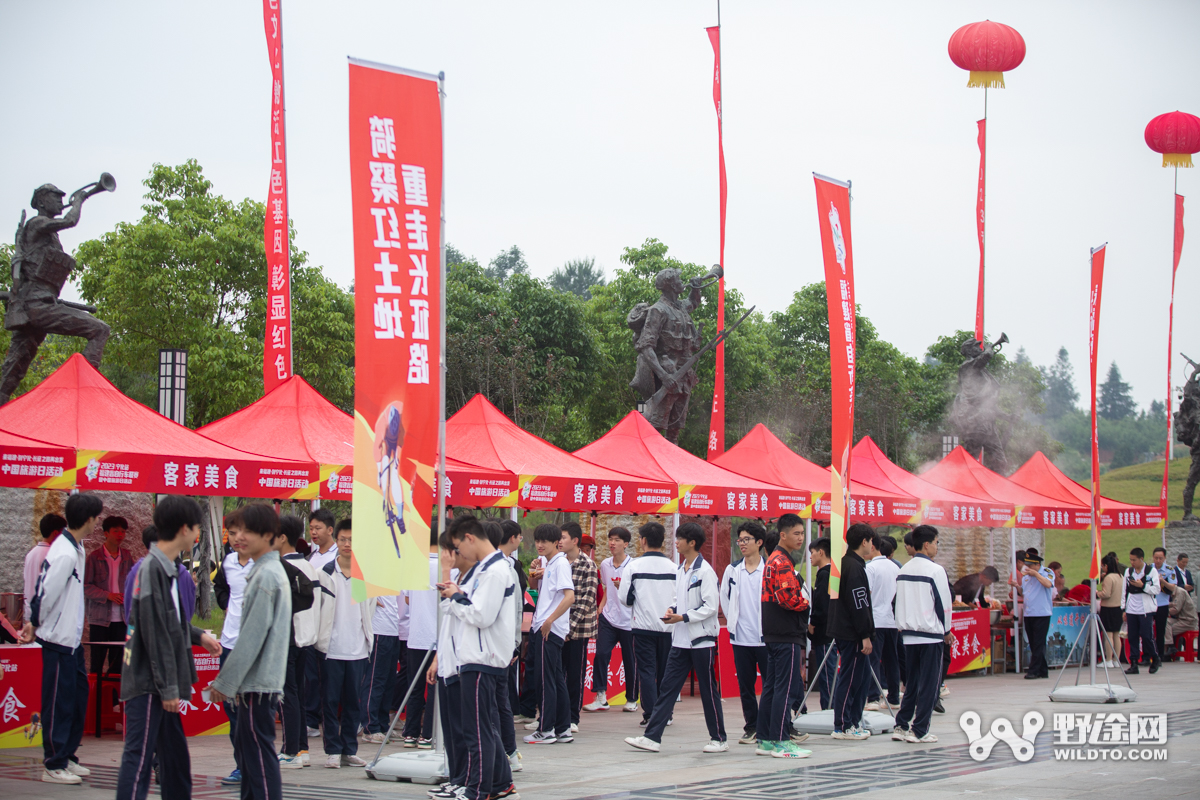 福建联赛宁化站：骑聚红土地 丰信森地客车队开门红