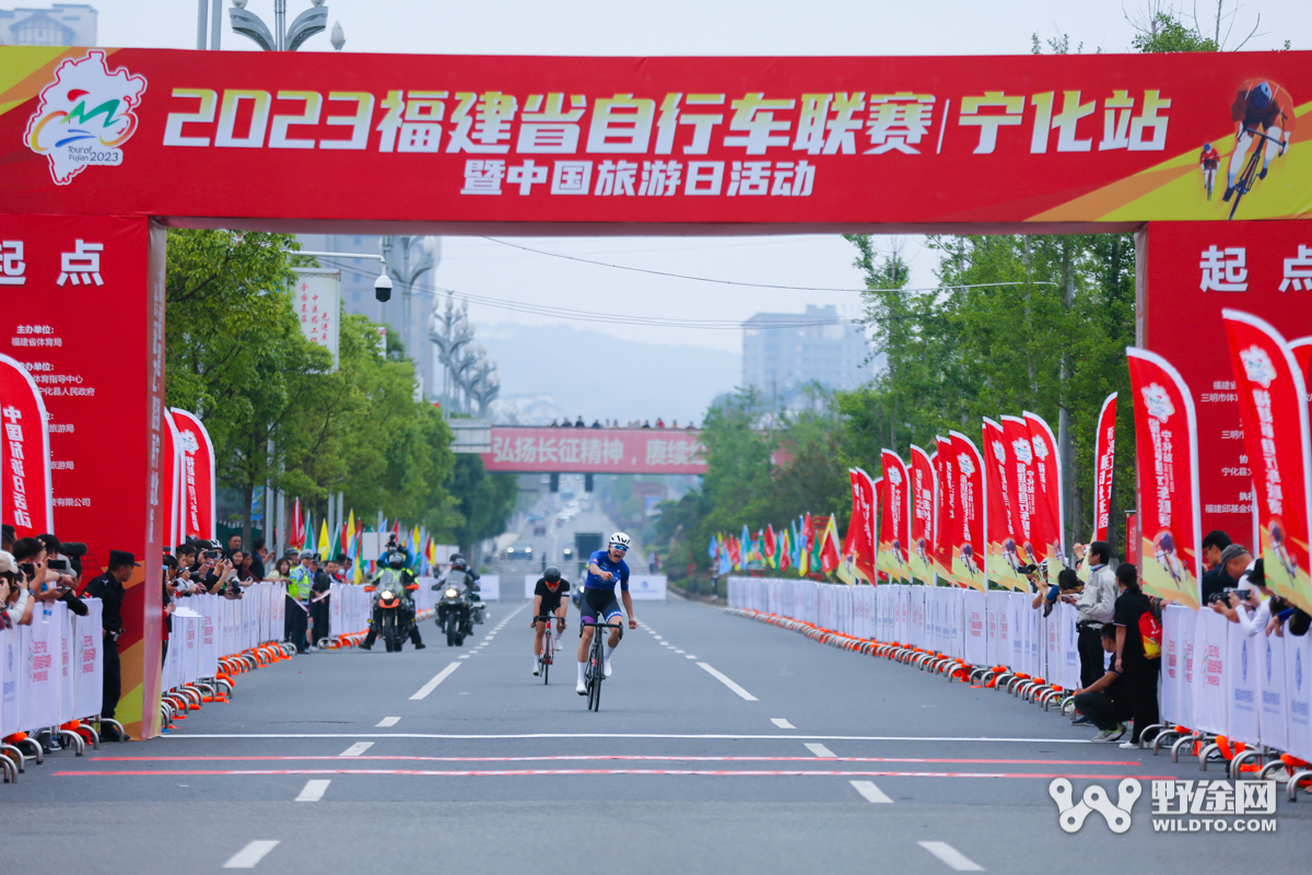 福建联赛宁化站：骑聚红土地 丰信森地客车队开门红