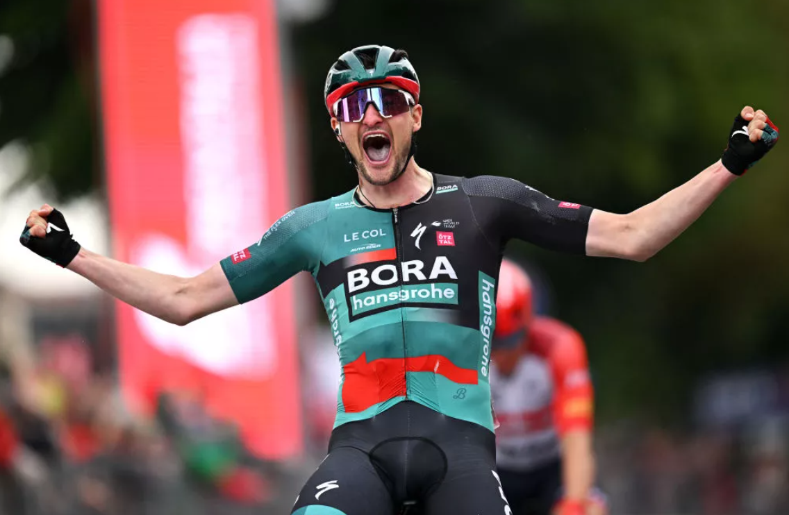 环意S12：​邓茨小集团冲刺夺冠 托马斯继续领跑总成绩