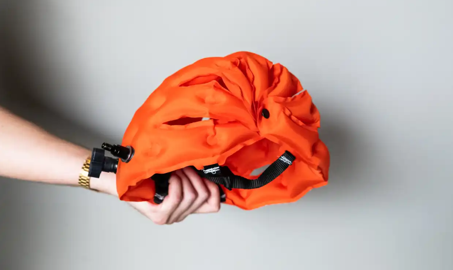 安全性提高4倍 Inflabi推出充气头盔