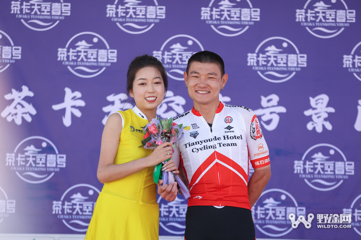 环湖赛S8：巴迪亚尼车队揽三衫 李自森抱得美人归