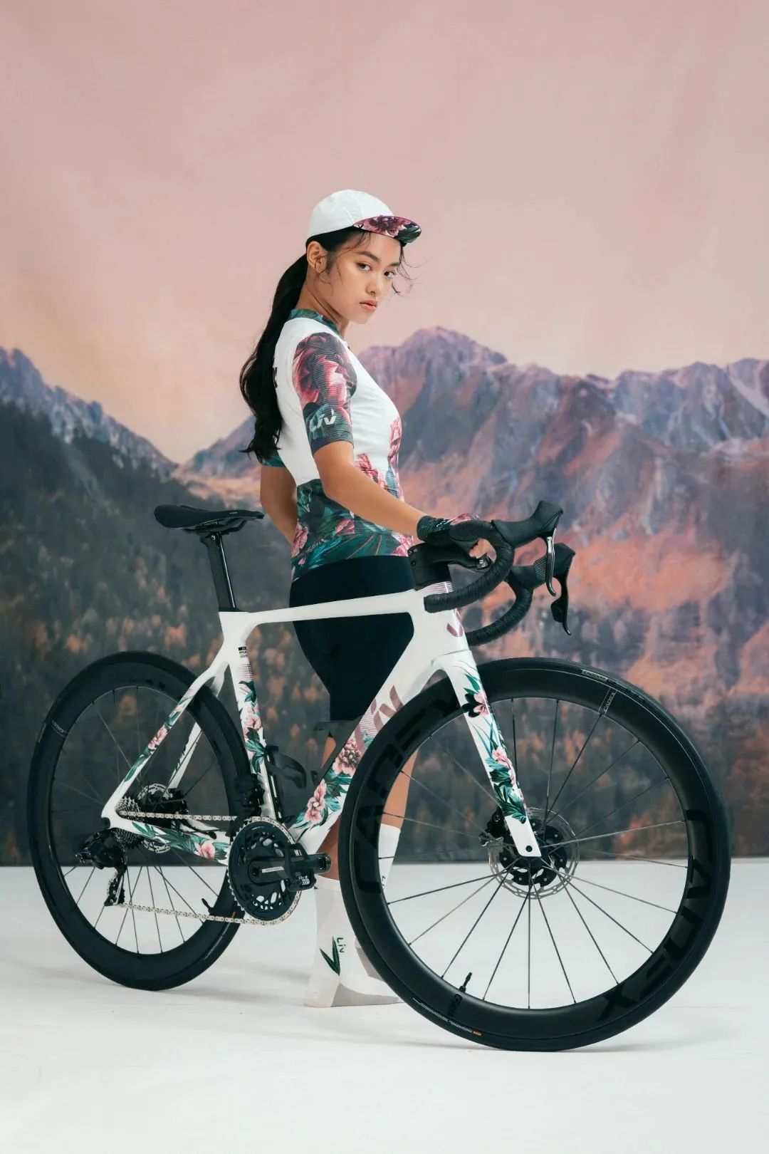 【上新了Liv】女子环法限量ENVILIV正式上架