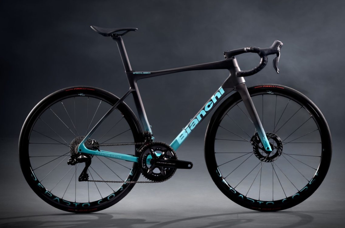 仅6.6KG！ Bianchi推出第三代Specialissima公路车