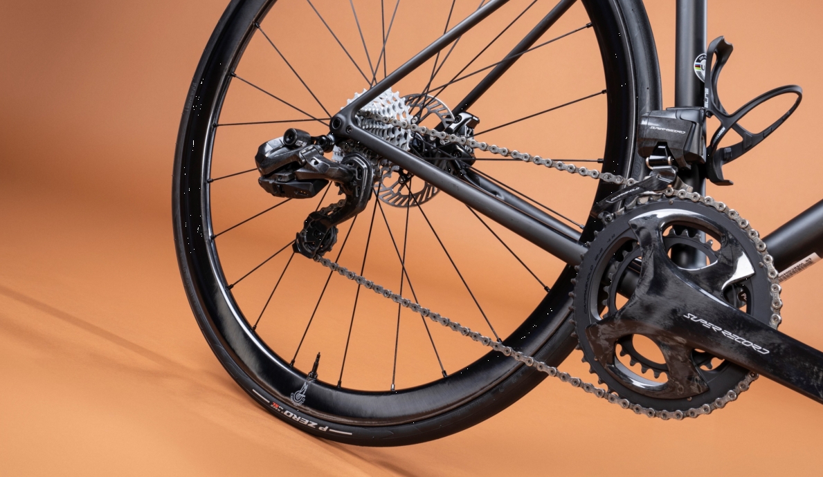 延伸轻量及性能  Campagnolo全新Hyperon轮组