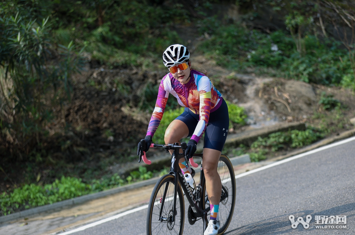 燃动全城！  ATTACK车队笑傲湖北黄袍山