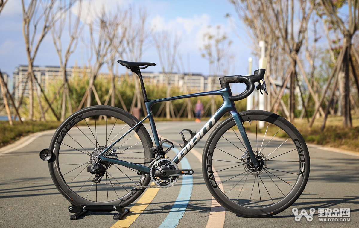 耐力王者 GIANT全新Defy Advanced SL0实测