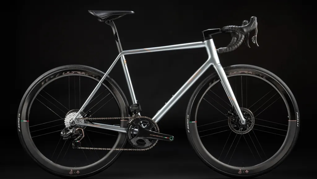 售价16.8万！Colnago发布70周年纪念版Steelnovo