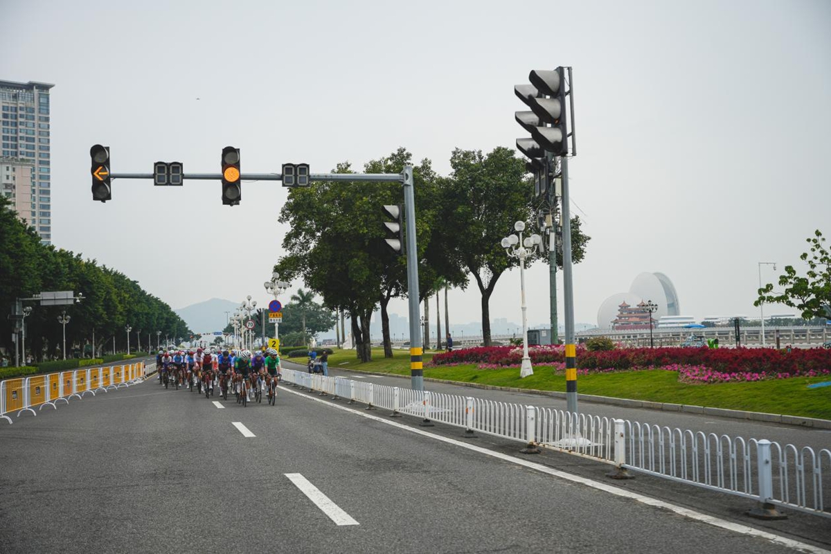 历史性时刻 粤港澳公路赛暨全运会公路测试赛圆满举办