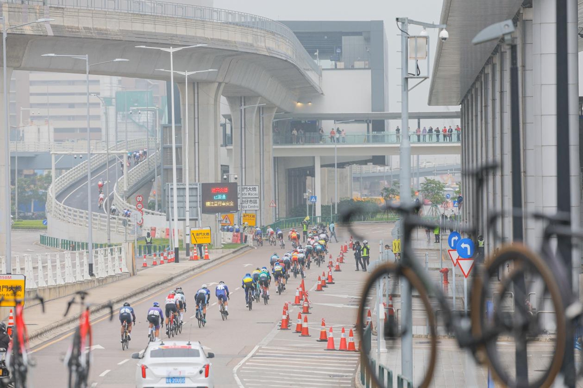 历史性时刻 粤港澳公路赛暨全运会公路测试赛圆满举办