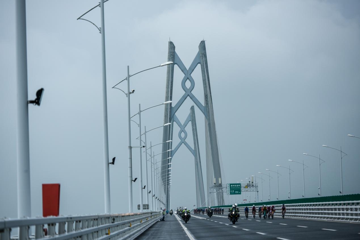 历史性时刻 粤港澳公路赛暨全运会公路测试赛圆满举办