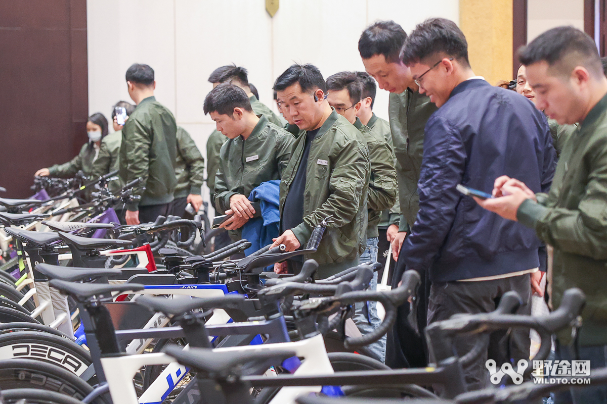 新車騎到爽 JAVA騎行 自在·由我經(jīng)銷商會議召開