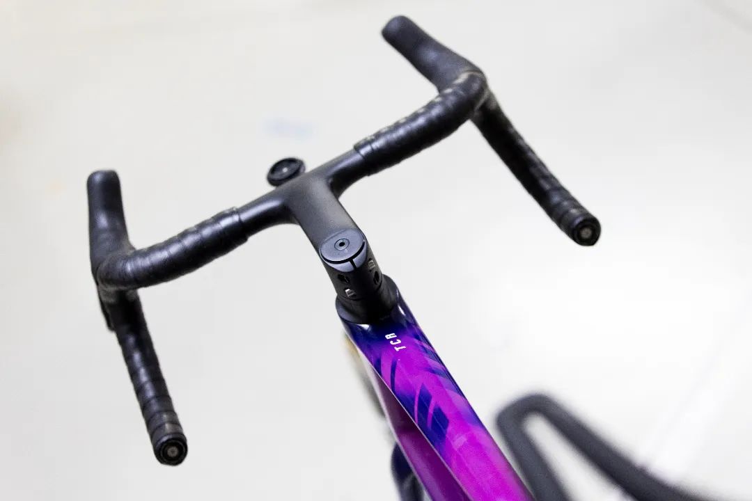 车队焕新 GIANT赞助车队Team Jayco AlUla全新面貌