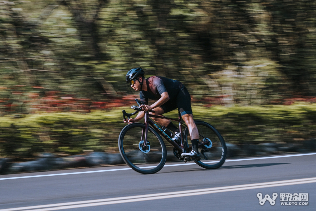 挑战性能极限  捷安特TCR Advanced SL 0公路车实测