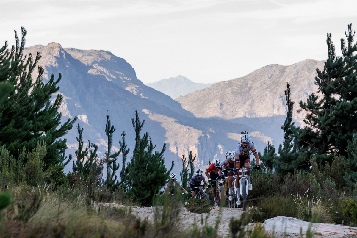 Cape Epic S4：尼諾組合第二勝 總成績洗牌