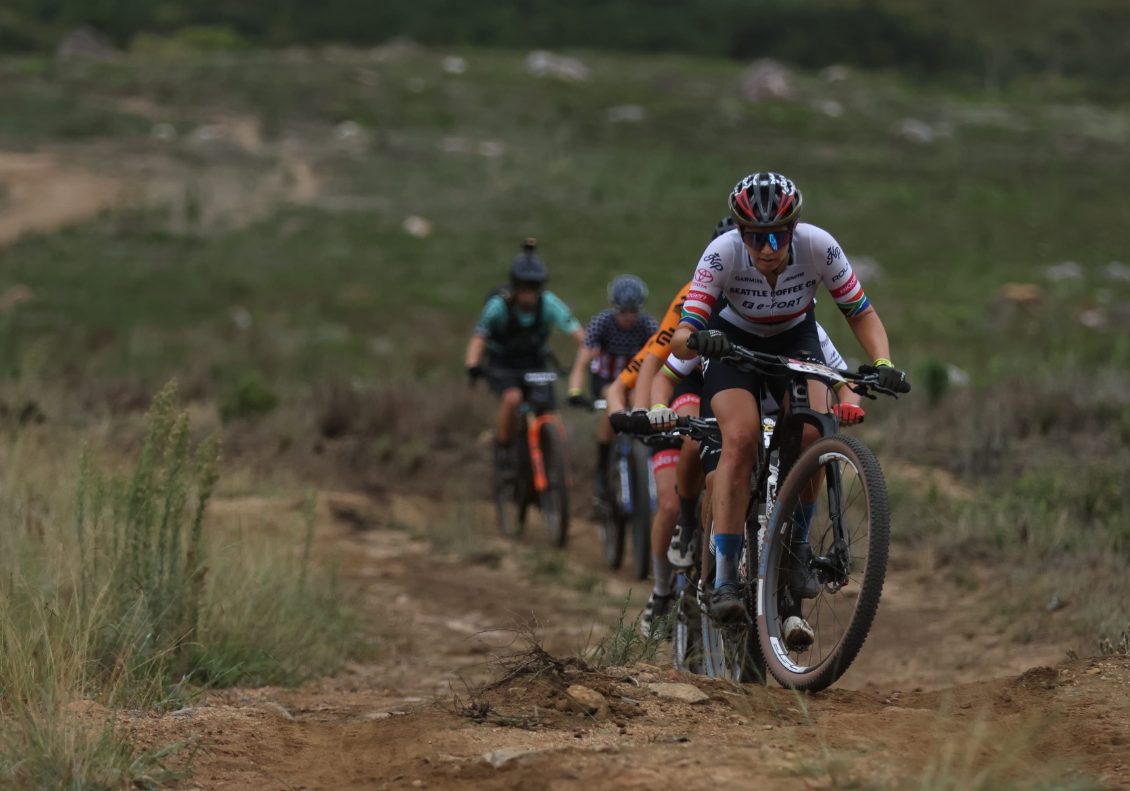 Cape Epic S7：收官戰(zhàn)捧杯 封寬杰朱俊再創(chuàng)小組佳績(jī)