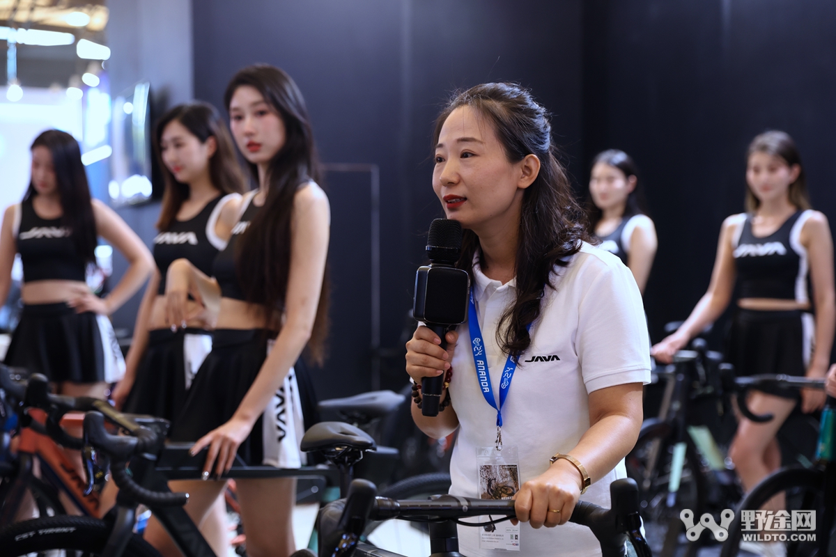 非筒凡响  JAVA 携多款新品亮相中国自行车展