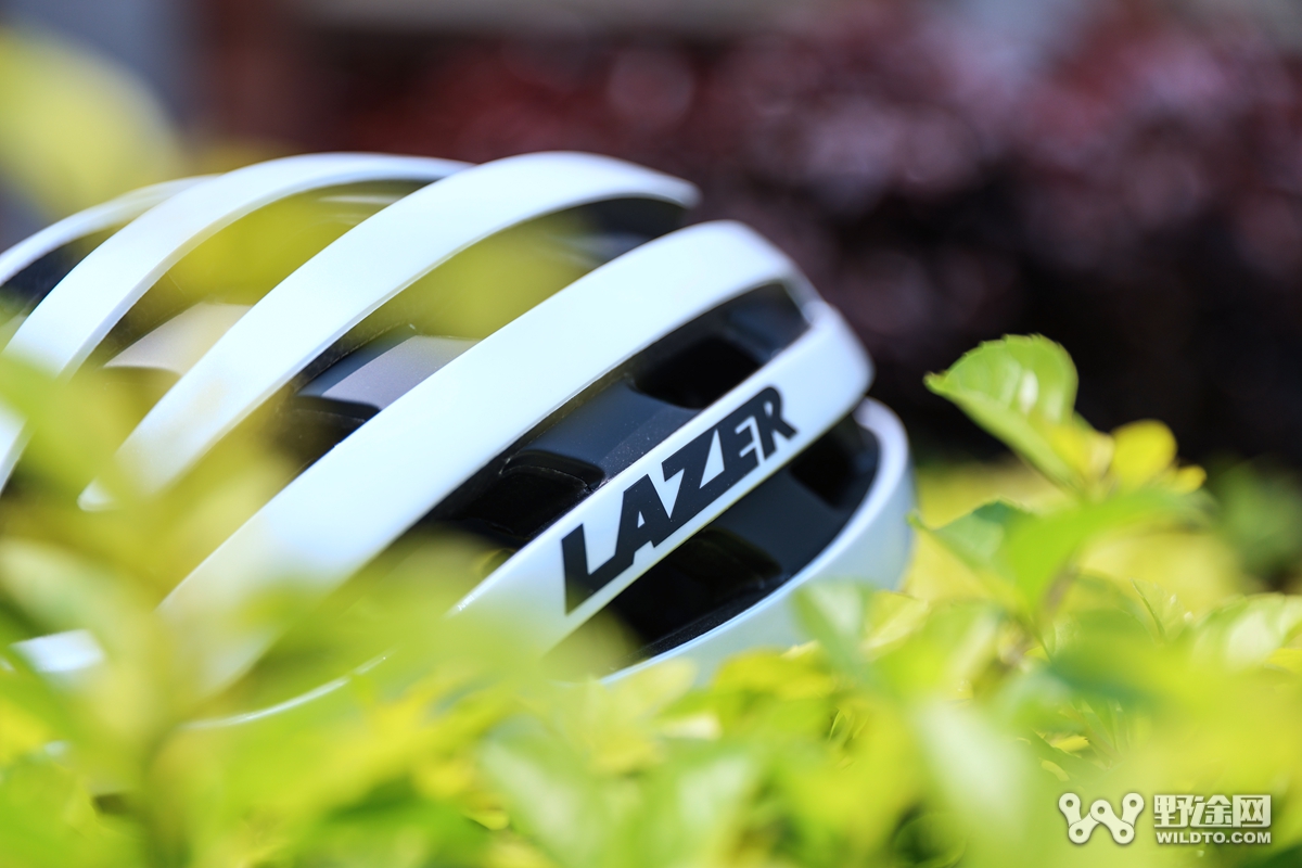 好物推荐 | 兼顾舒适与轻量 Lazer Z1 KinetiCore头盔