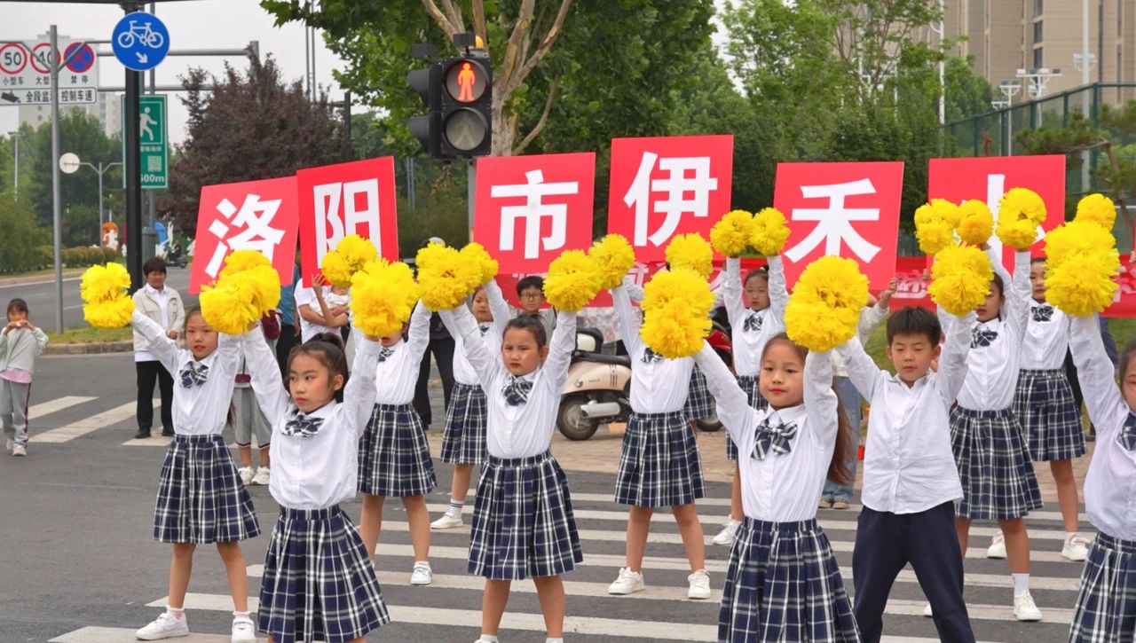 全城沸腾 伊滨上演“速度与激情”