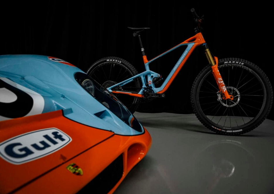 全球限量50台!  mondraker推出gulf版软尾山地车