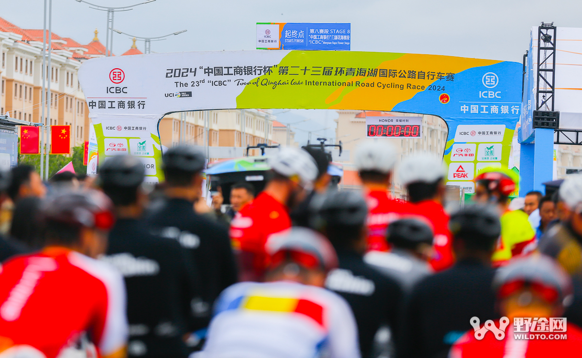 環(huán)湖賽S8：徜徉花海 西班牙車隊大獲全勝