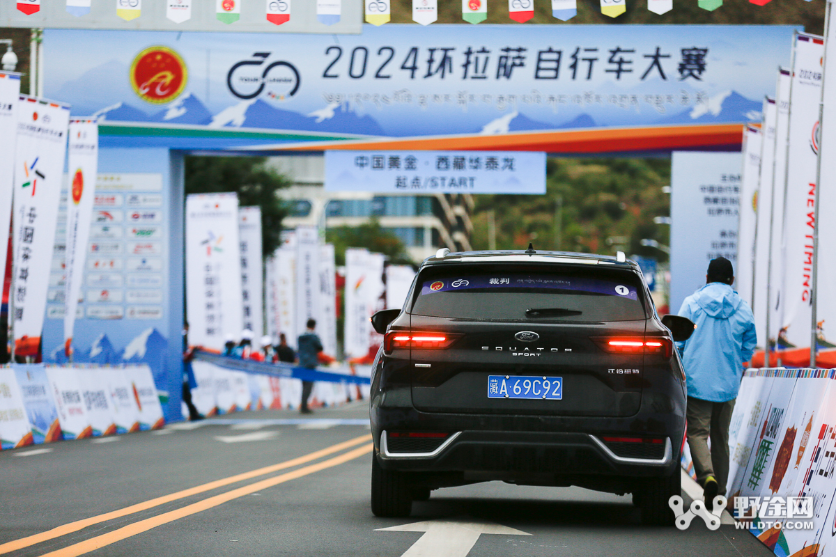 環(huán)拉薩自行車大賽：熊凱文單飛奪魁 高艷嬌三連冠