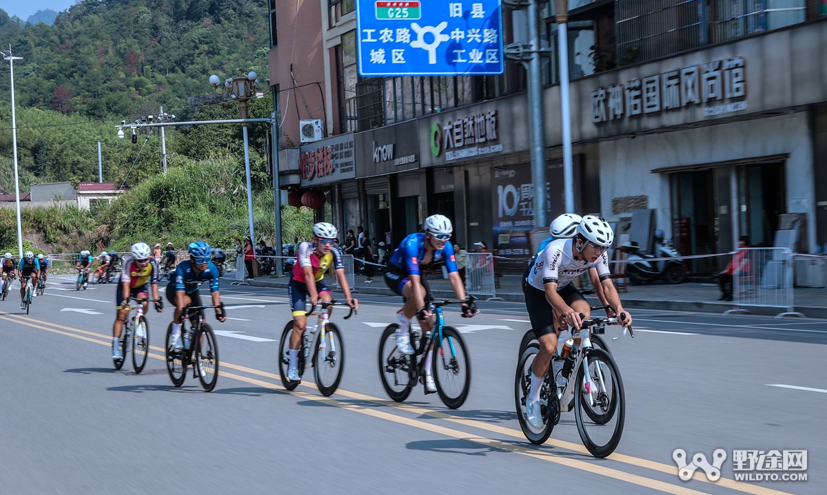 福建联赛松溪站：公路均速47！  迹驰包揽领奖台