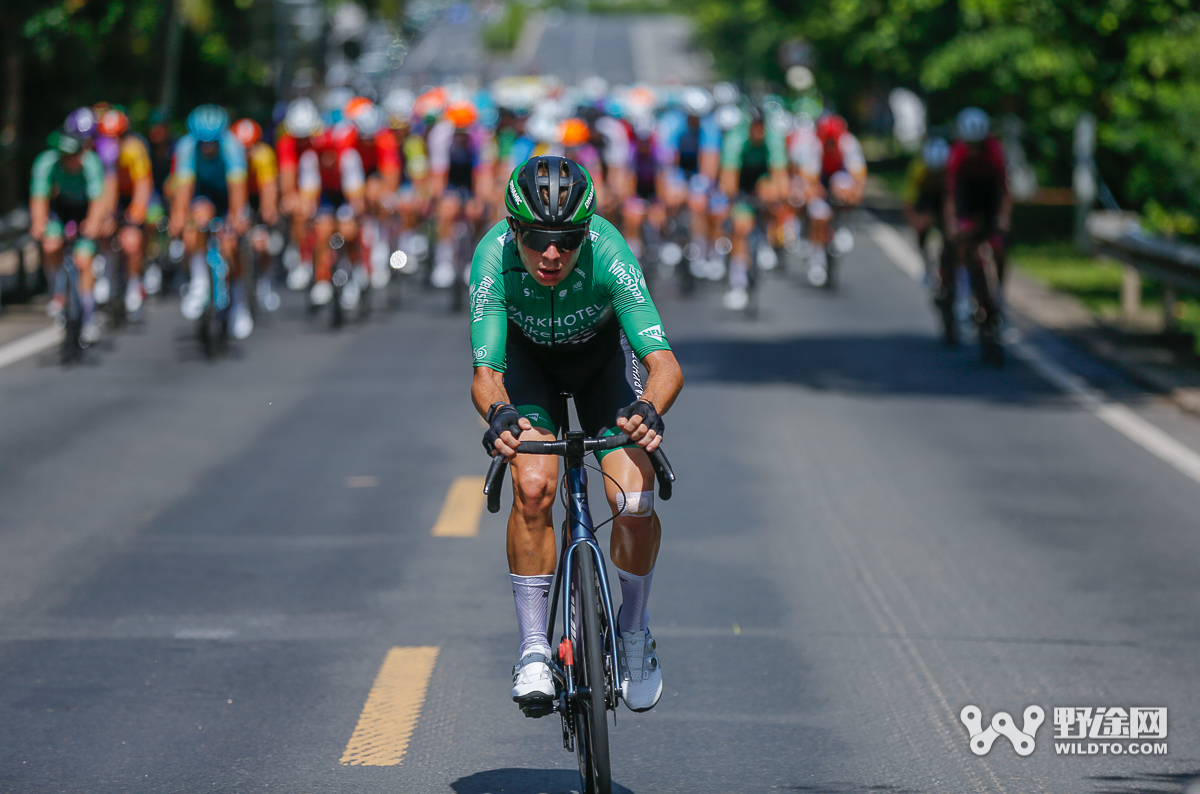 環(huán)島賽S2：飛銳快客車隊奪賽段 領騎衫洗牌