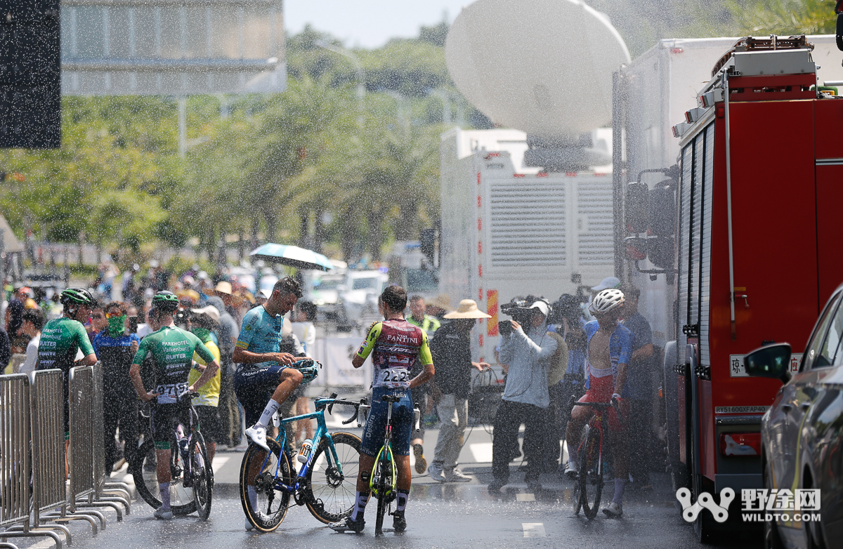 環(huán)島賽S2：飛銳快客車隊奪賽段 領騎衫洗牌