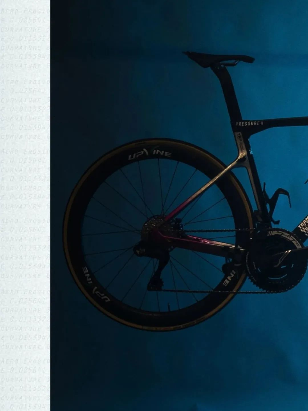 独特设计理念  Cinelli 推出 2025 Pressure 2车队版
