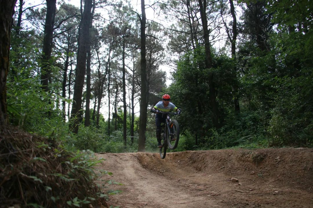 捷安特e+Cycling邀你骑上“风火轮”，共赴“哪吒”热血之旅!