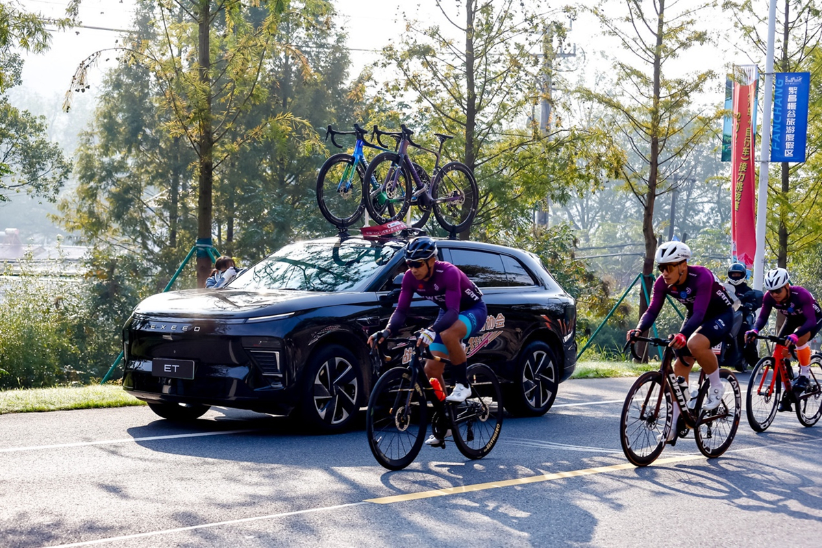 2025中国“4+2”接力挑战赛揭幕战在芜湖繁昌激情启幕