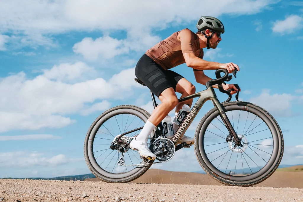 適合長(zhǎng)途旅行 Cannondale更新Topstone礫石車