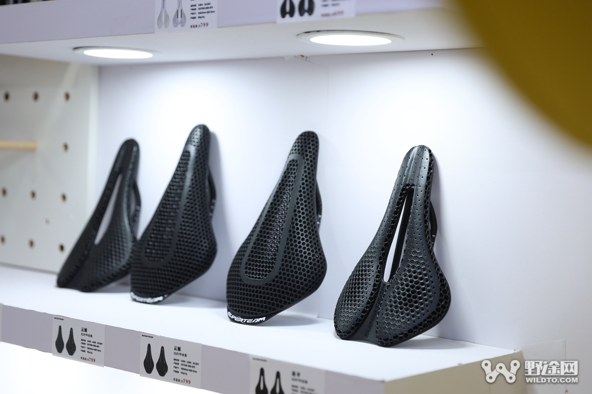 中国展D2：个性定制兴起  李宁车架首次亮相