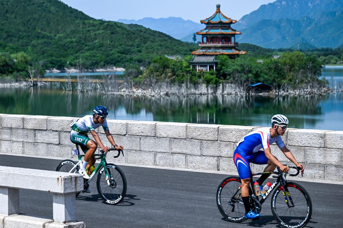 中国公路自行车联赛第三站（北京·昌平）  暨环昌平国际公路自行车挑战赛圆满落幕