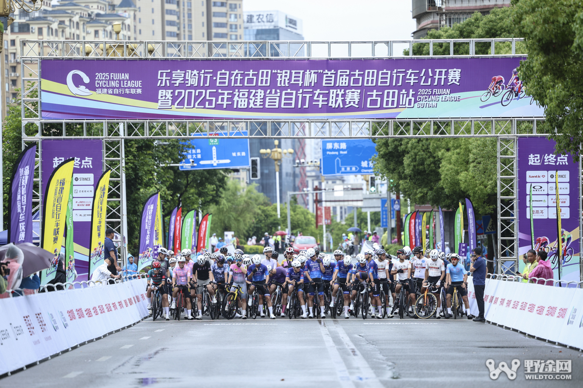 福建联赛古田站：顺时针包揽领奖台 胡航宇冲刺夺冠