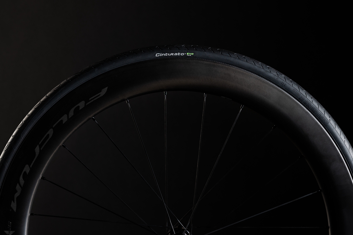 适配全地形路况  倍耐力全新CINTURATO EVO TLR轮胎