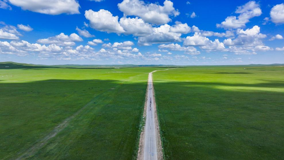 2025穿越西乌旗“草原99号公路”马拉松及草原王挑战赛圆满举行