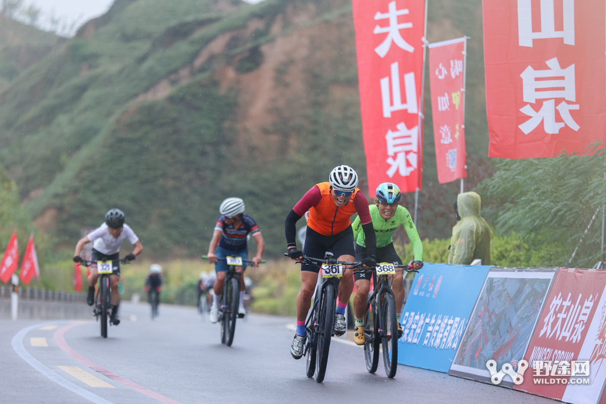柳裕杯·2025黄河一号旅游公开赛（柳林站）：刘奥林夺魁 凤凰女子队团胜