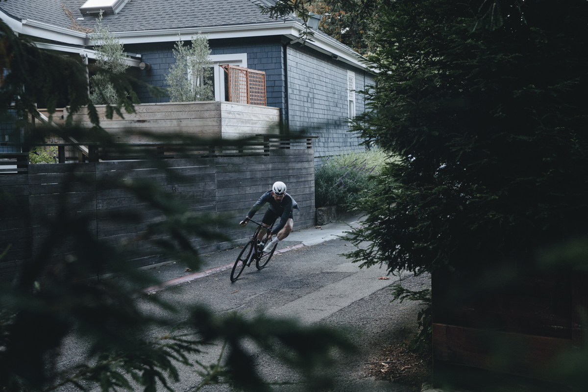 仅595克！重塑造车之道   Specialized全新Aethos 2发布