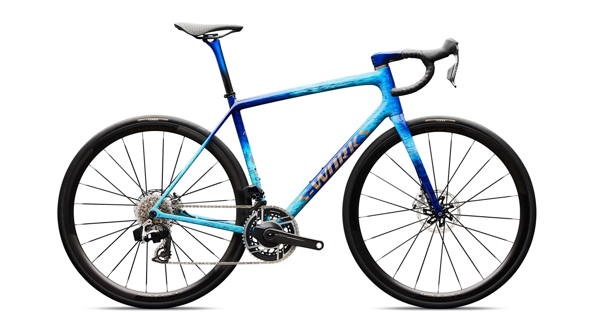 策马聘新春 良驹入梦来 | Specialized 双旗舰马年限量版发布