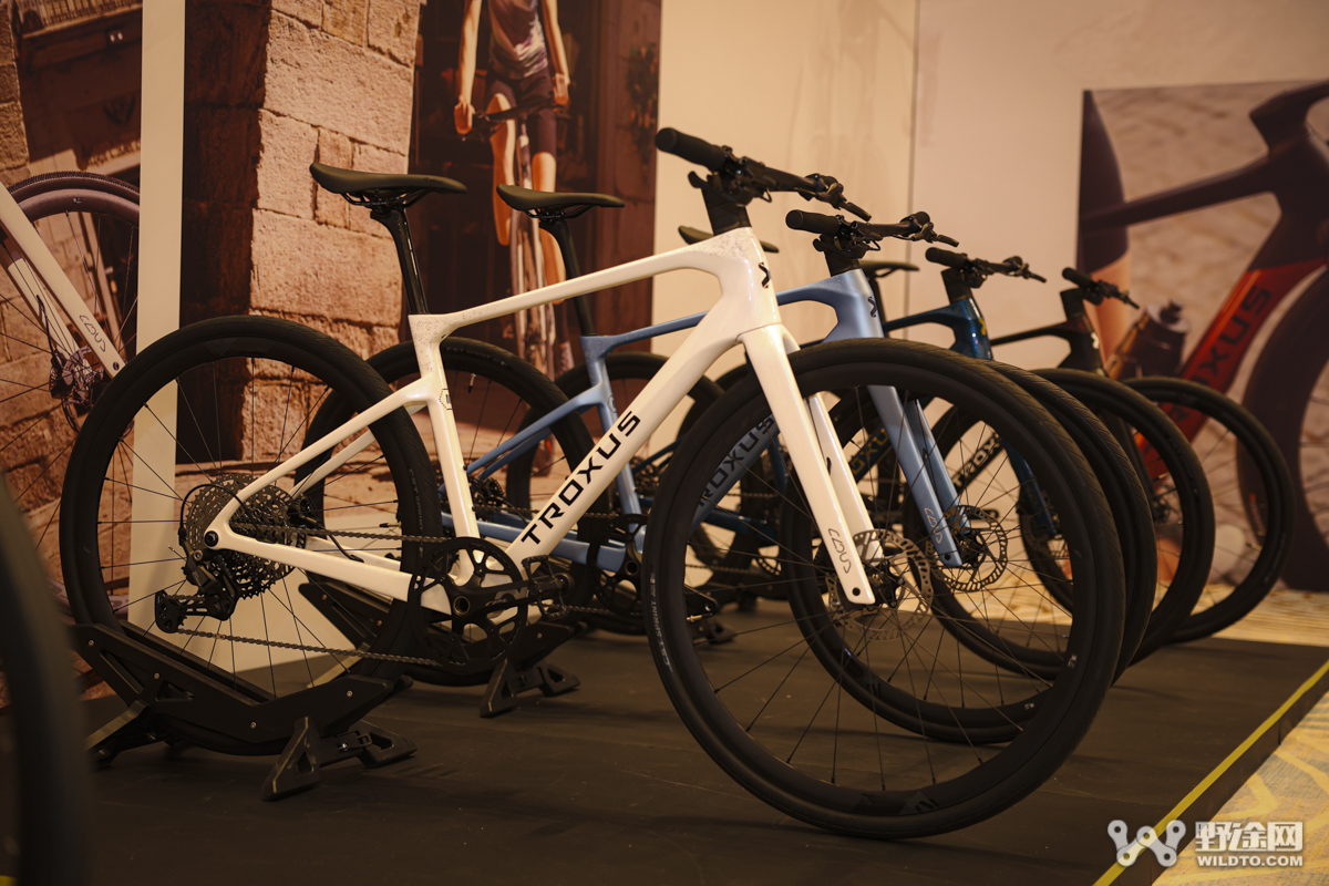 创速未来·共赴山海｜TROXUS 2026 战略新品重磅发布  携手 INTENSE 启新程