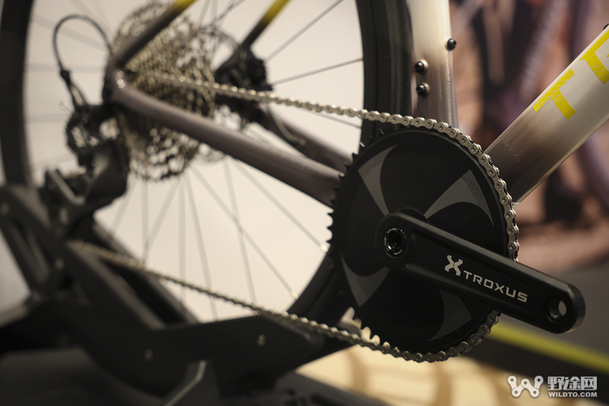 创速未来·共赴山海｜TROXUS 2026 战略新品重磅发布  携手 INTENSE 启新程