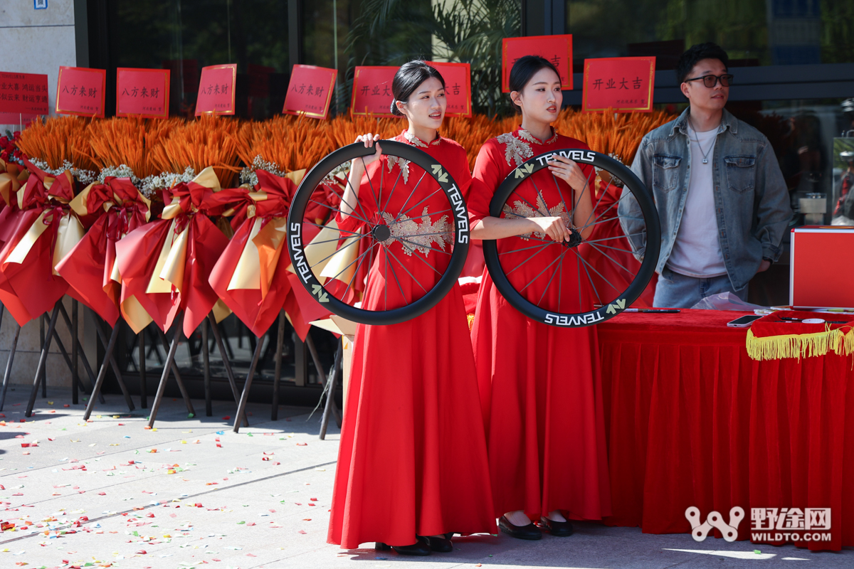 逆势而为 TENVELS探为来深圳湾旗舰店盛大开业